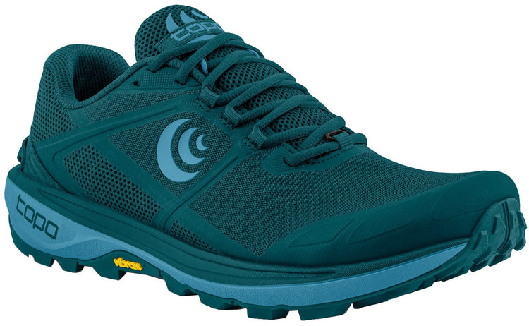 Topo Women's TERRAVENTURE 4 Trail Running Shoe