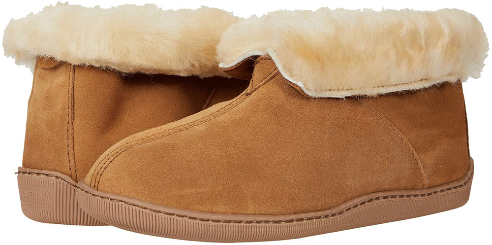 Minnetonka Men's Sheepskin Ankle Boot